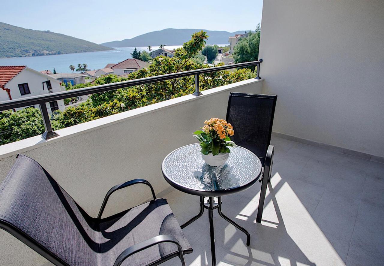 Hotel Olimpija Plus Herceg Novi Exterior foto