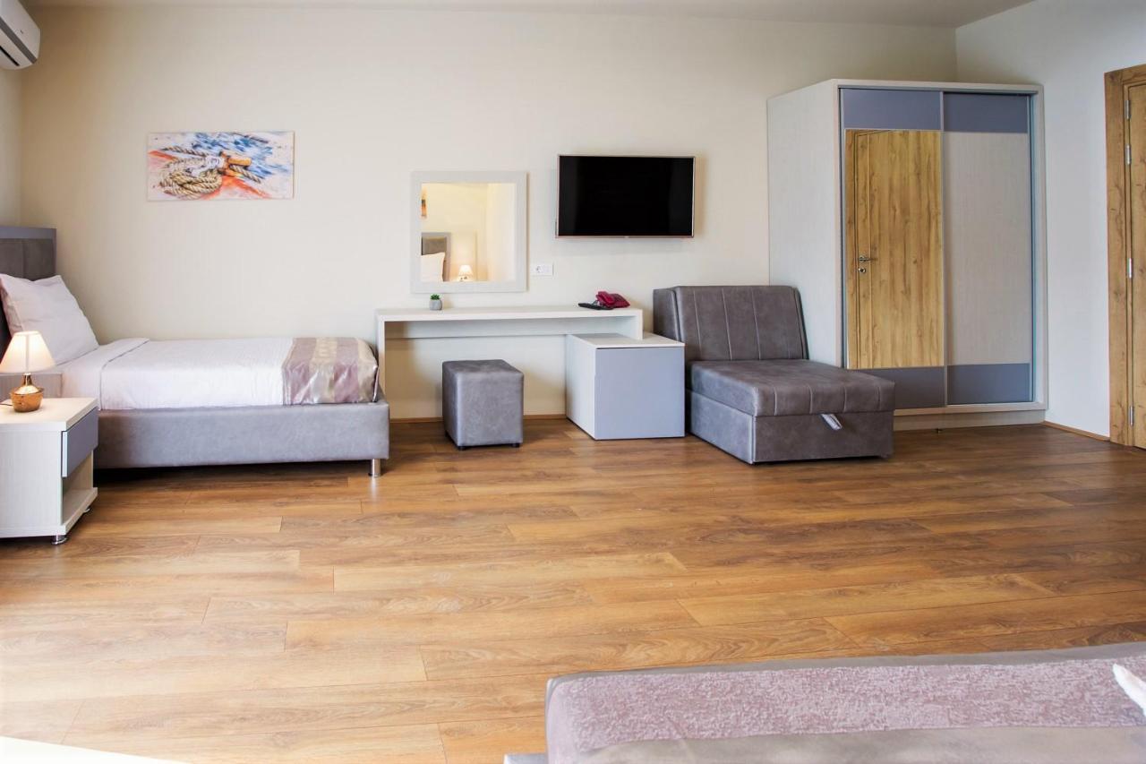Hotel Olimpija Plus Herceg Novi Exterior foto