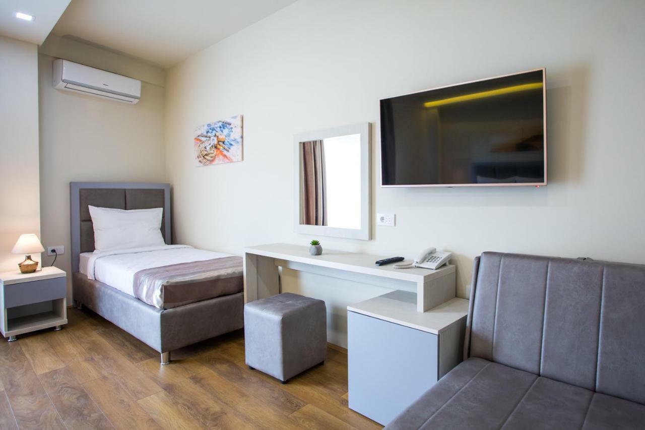 Hotel Olimpija Plus Herceg Novi Exterior foto