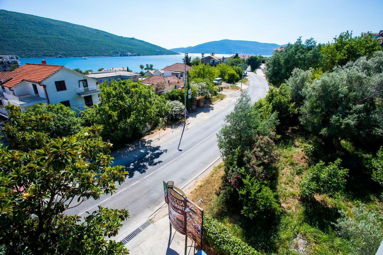 Hotel Olimpija Plus Herceg Novi Exterior foto