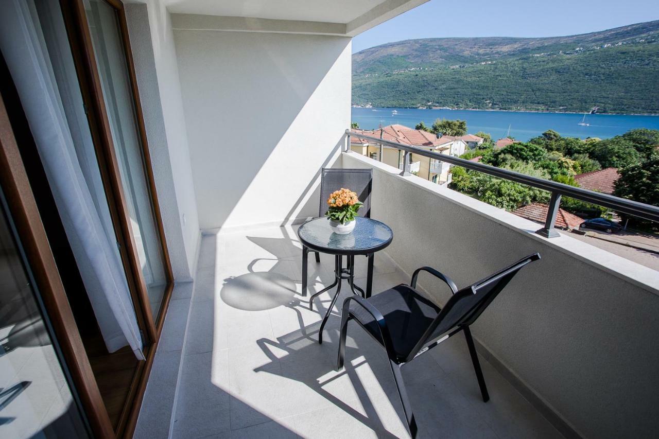 Hotel Olimpija Plus Herceg Novi Exterior foto
